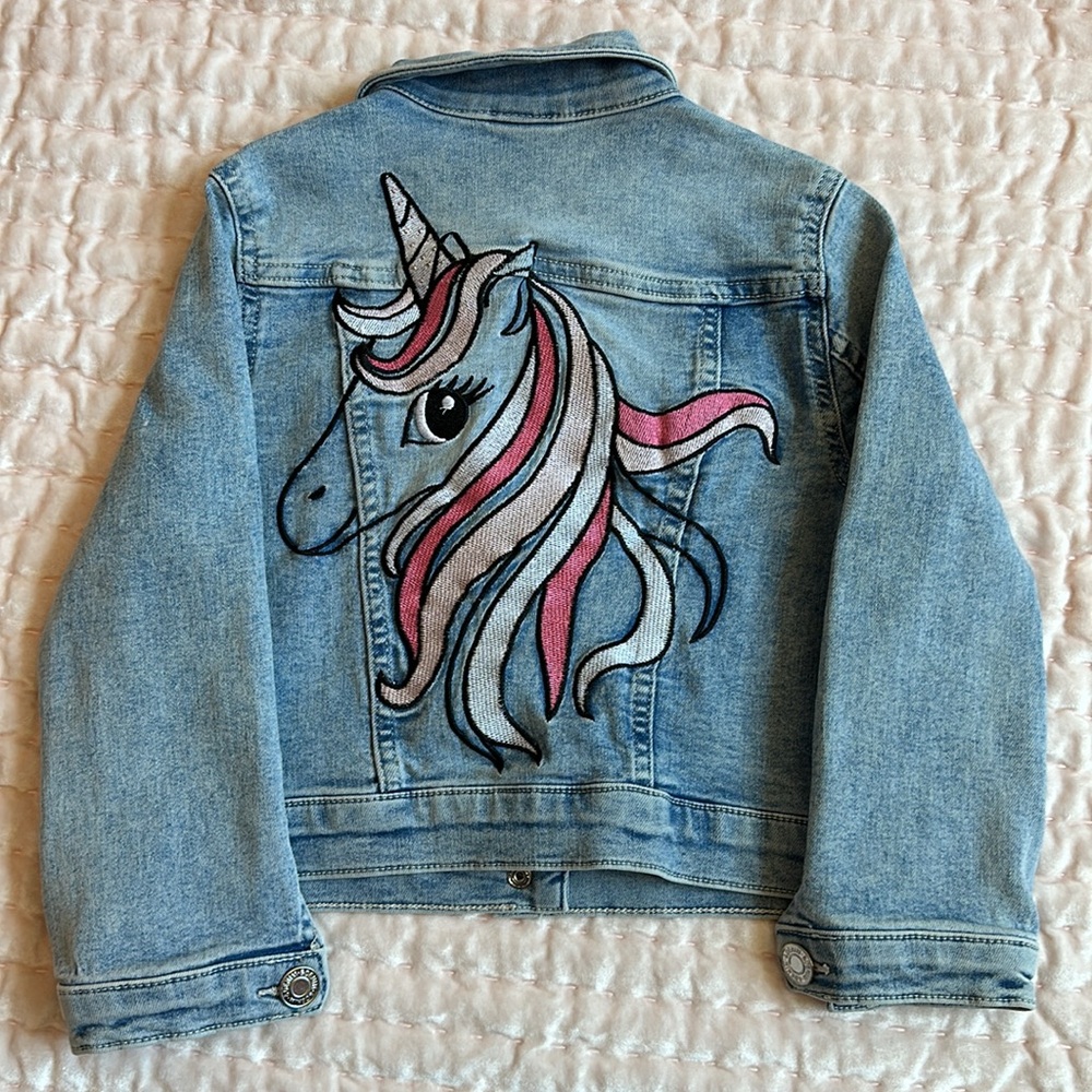 Very cute new (never wearing, no tags attached) , denim jacket